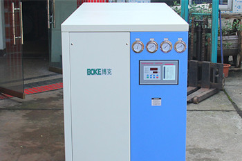 冷水機(jī)出現(xiàn)異常需要檢查哪些地方？